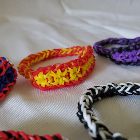Handmade Marvel Inspired Loom Bracelet Set/New - Picture 12 of 15